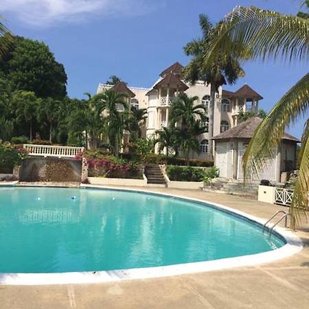 Sky Castles Apt J3 Ocho Rios Eksteriør billede